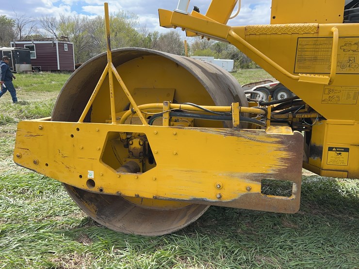 1987-caterpillar-cs-553-image-9