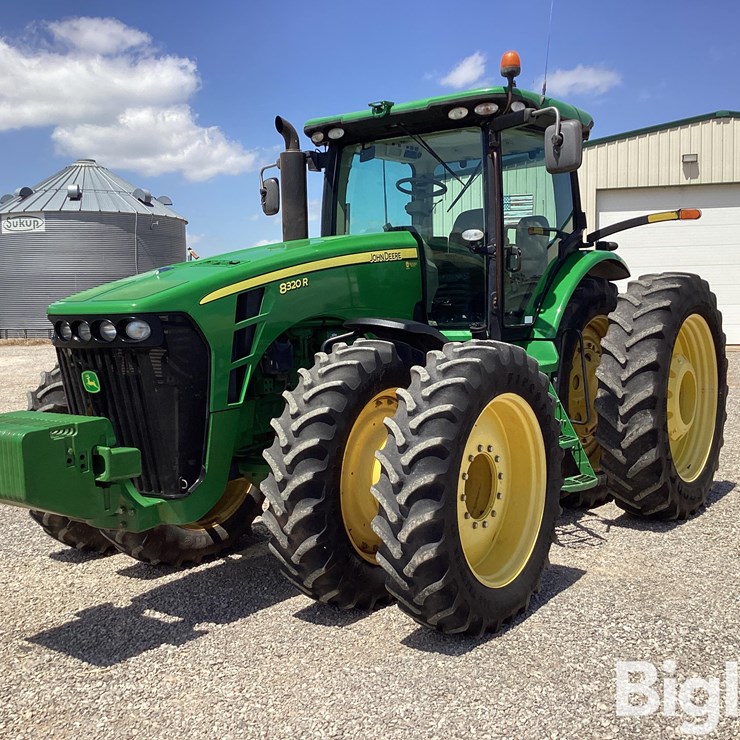 2009 JOHN DEERE 8320R