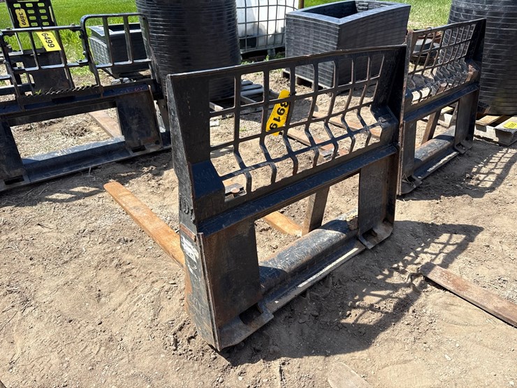 #3919-•-approx-48"-skid-steer-forks-image-2