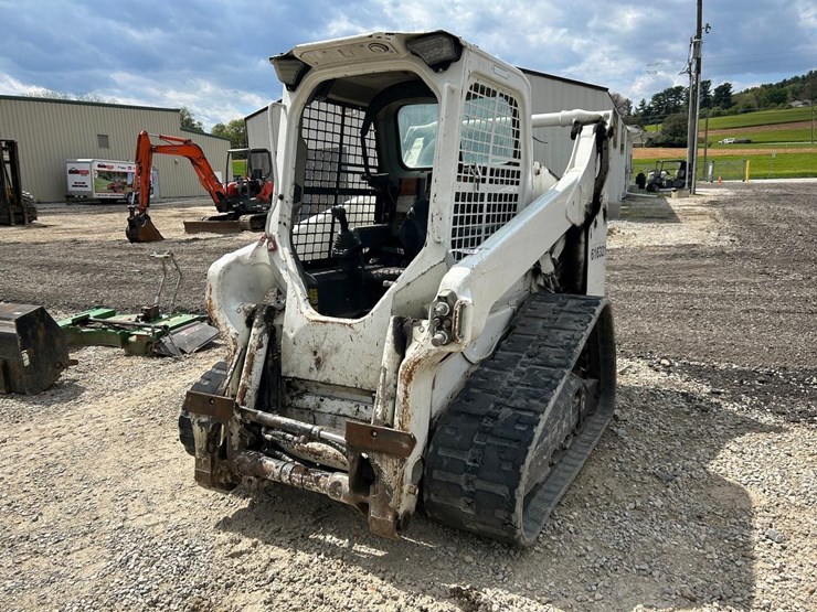 2021-bobcat-t66-image-8