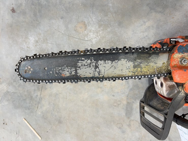husqvarna-445-chain-saw-image-8