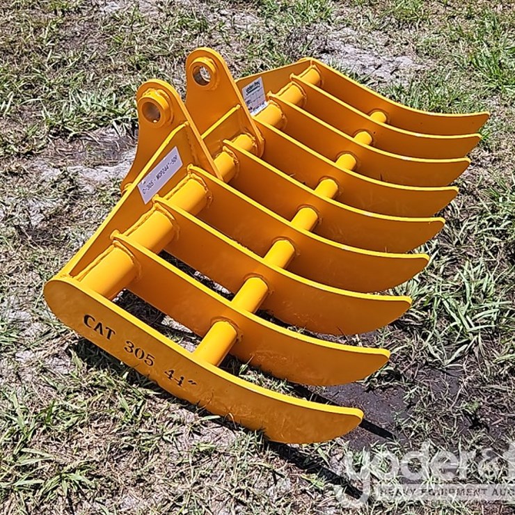 2026 CATERPILLAR 305