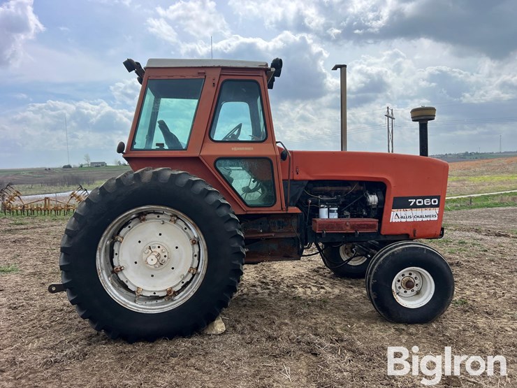 1978-allis-chalmers-7060-image-4