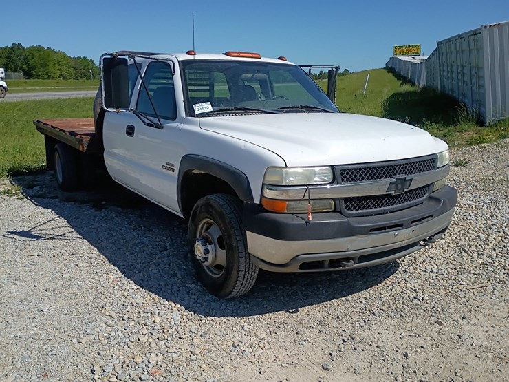 #24570-•-2001-chevrolet-silverado-pickup-truck-image-13