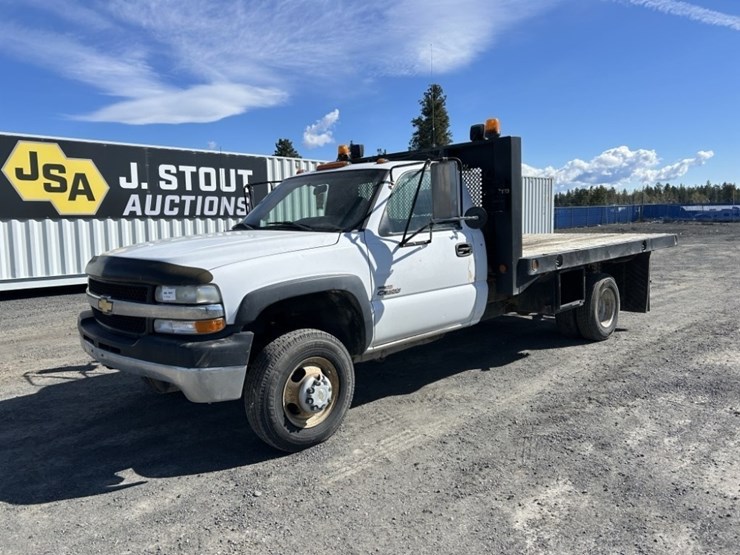2002-chevrolet-silverado-3500-image-1