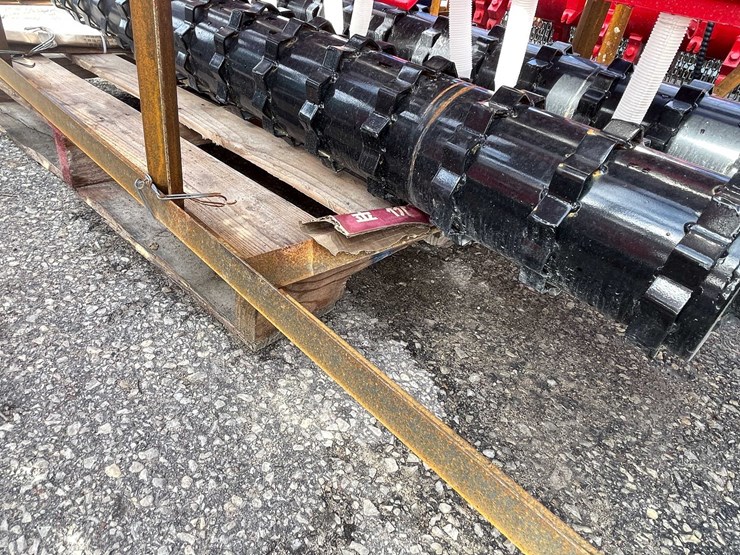 #9028-•-unused-agt-70-skid-steer-universal-mount-(o12)-image-16