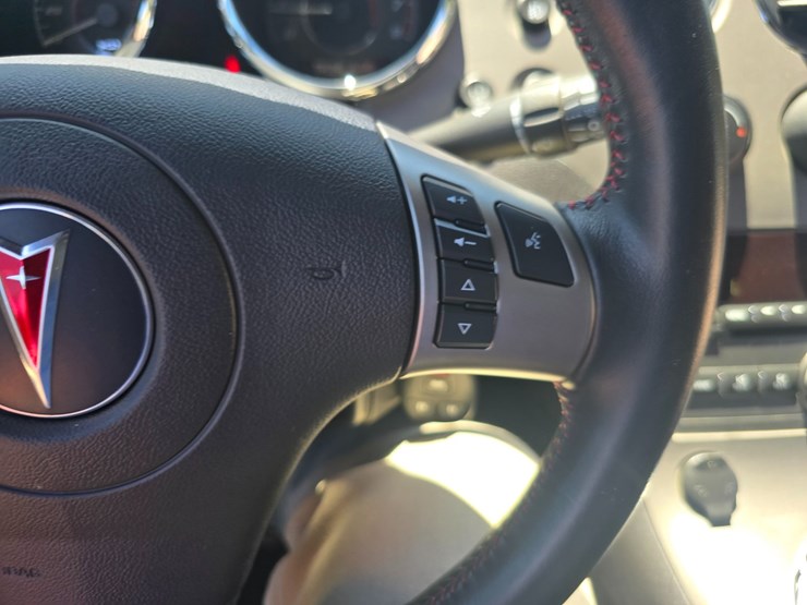 #24025-•-2007-pontiac-solstice-gxp-convertible-image-44