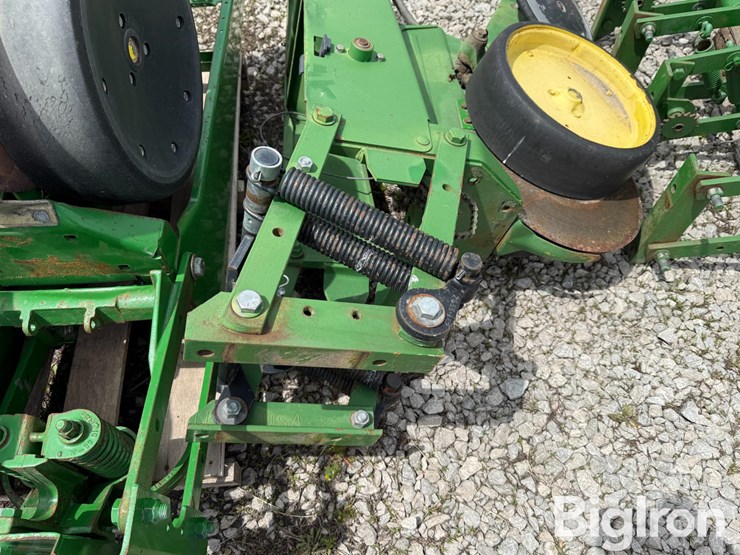 john-deere-7-image-20