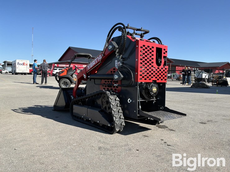 2026-massey-ferguson-730-image-7