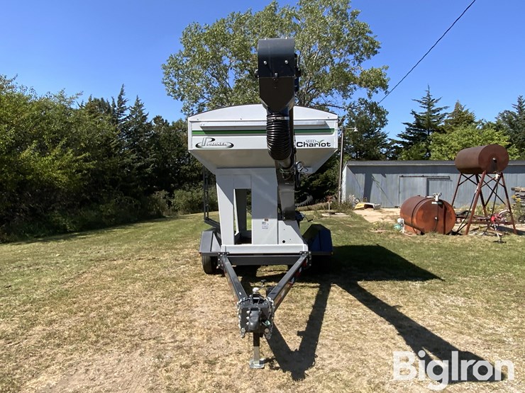 2023-parker-2620-image-2