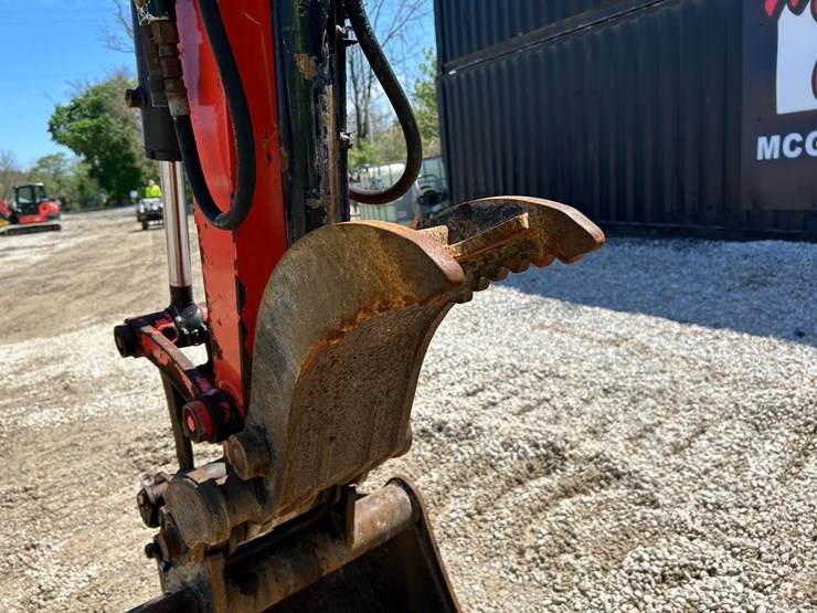 2022-kubota-kx040-4-image-10