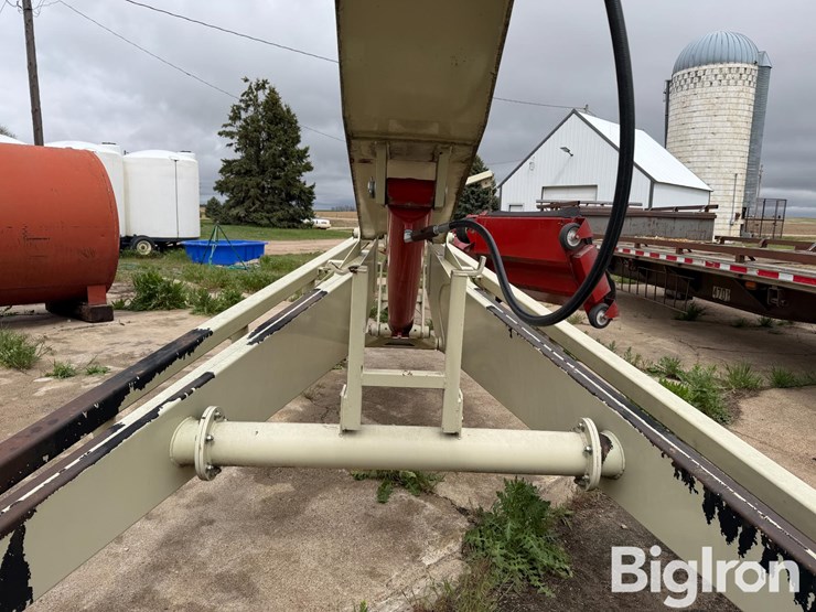 buhler-farm-king-1395-image-18