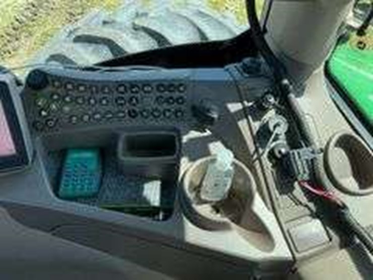2013-jd-6125r-tractor,-mfwd,-1048-hrs.,-ivt-trans.,-3-hyd-remotes,-image-29