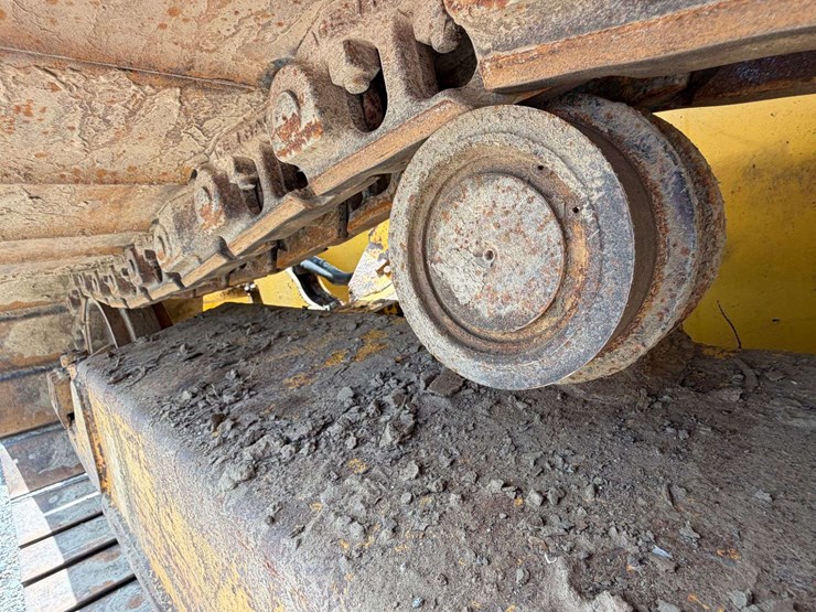 komatsu-d39px-23-image-17