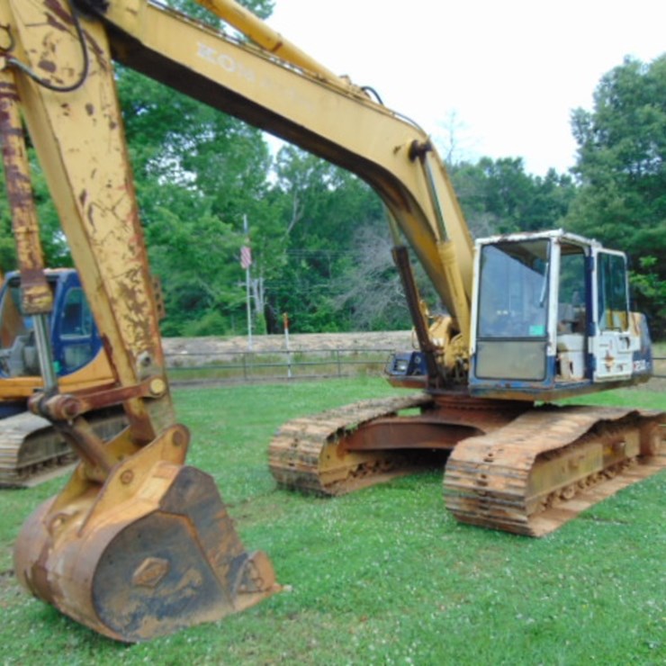 KOMATSU PC200 LC-3