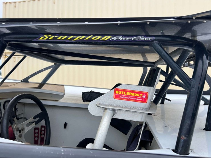 racecar-package-(dirt-late-model)-image-24