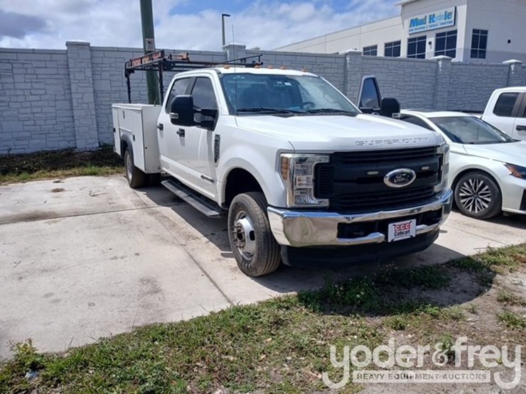 2019-ford-f350-image-1