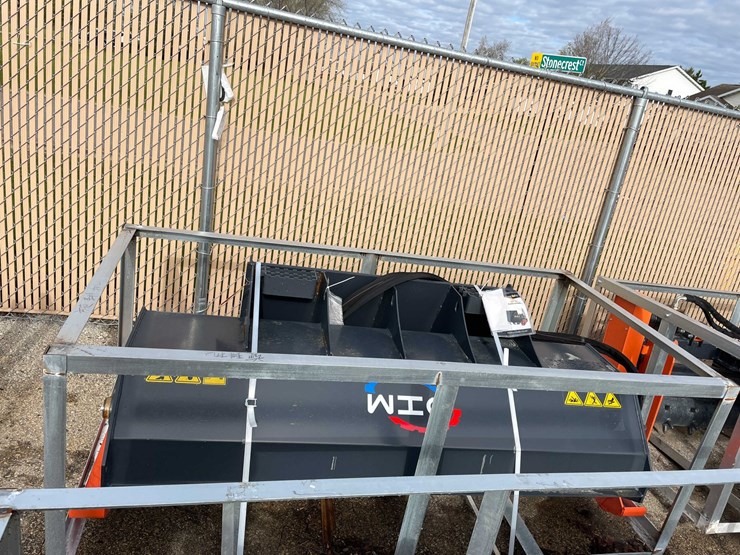 #9029-•-unused-wig-72"-bi-directional-skid-steer-rototiller-(o12)-image-1