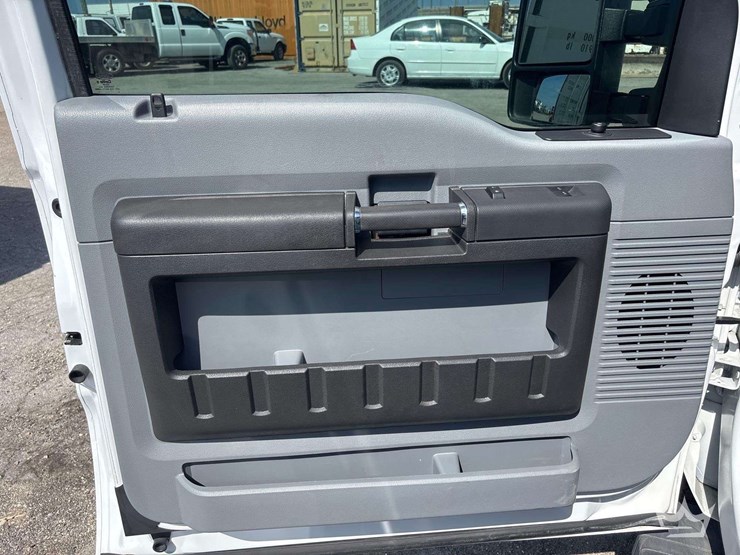 2016-ford-f250-image-12