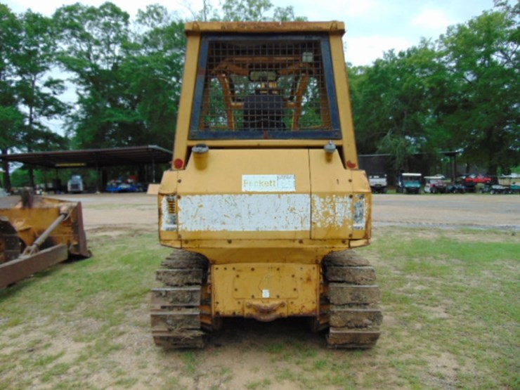 caterpillar-d3-image-6