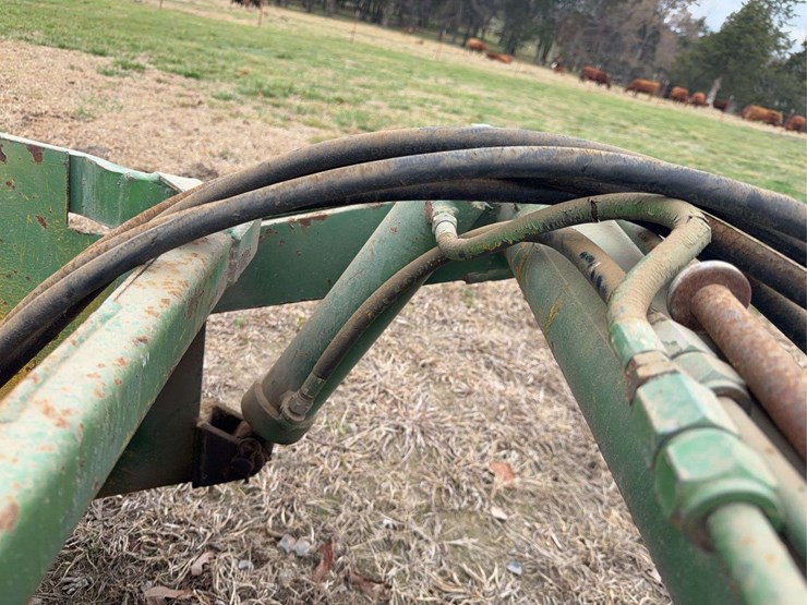 john-deere-250-image-19