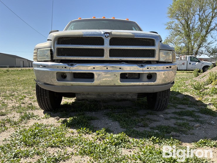 2000-dodge-ram-3500-image-9