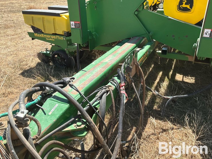 john-deere-1770-image-12