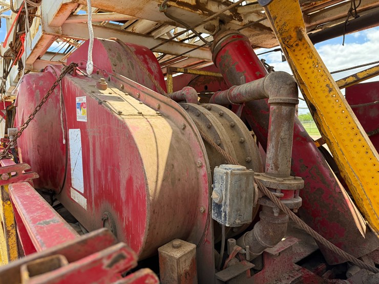 2008-caterpillar-c15-image-19