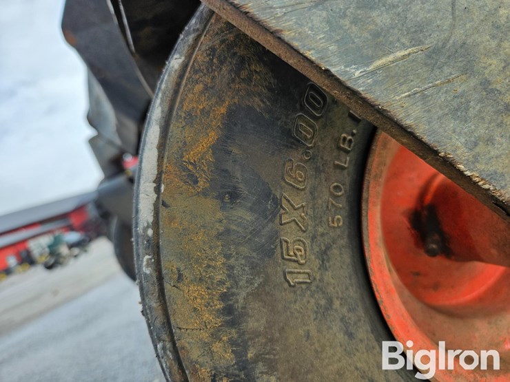 kubota-zd326-image-17