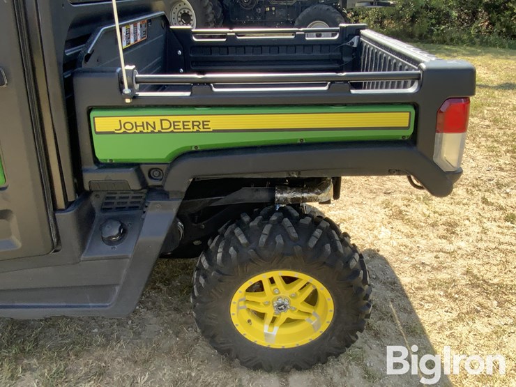 2020-john-deere-2020-image-11
