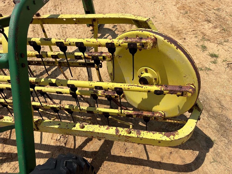 john-deere-660-image-7