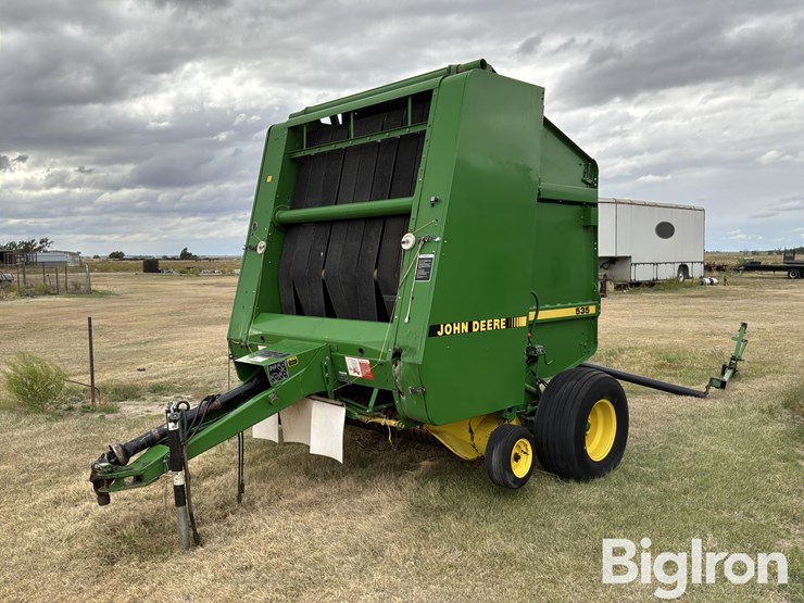 john-deere-535-image-1