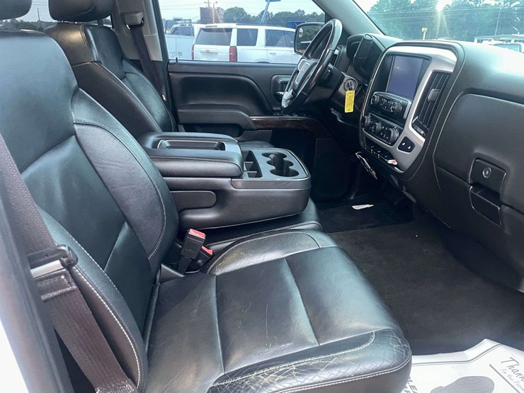 2015-gmc-sierra-1500-image-18