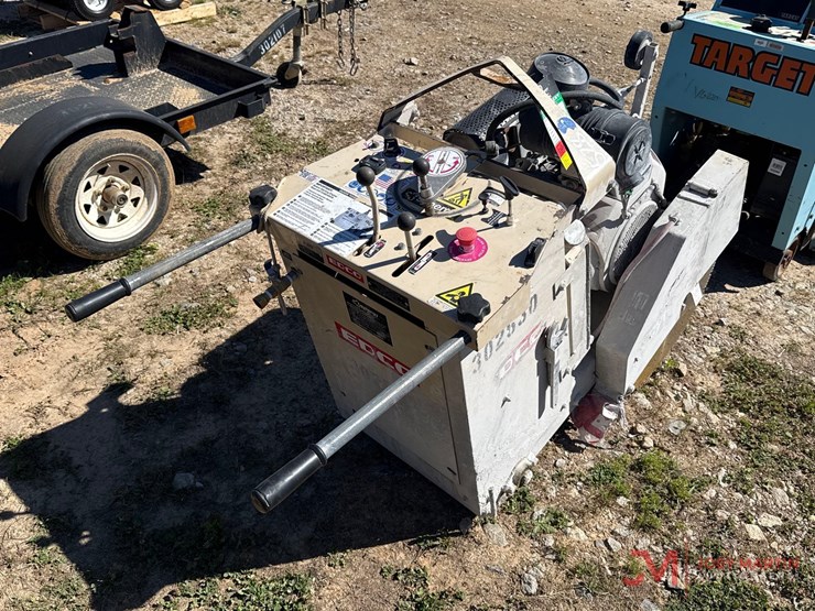 edco-concrete-saw-image-2
