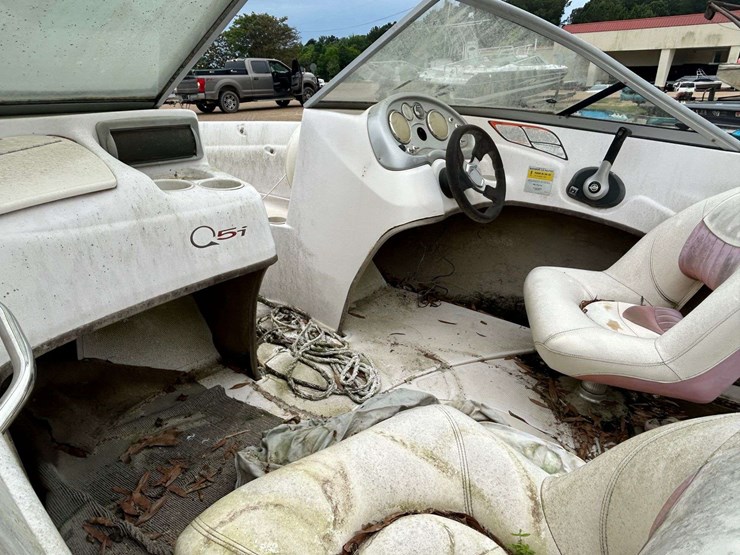 2008-tahoe-q5i-ski-boat-w/mercruiser-alpha-one-inboard-&-aluminum-trailer-(no-title~bos-only) (inop)-image-20