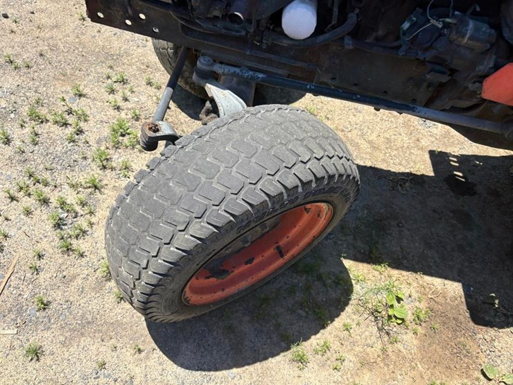 kubota-b7800-image-9