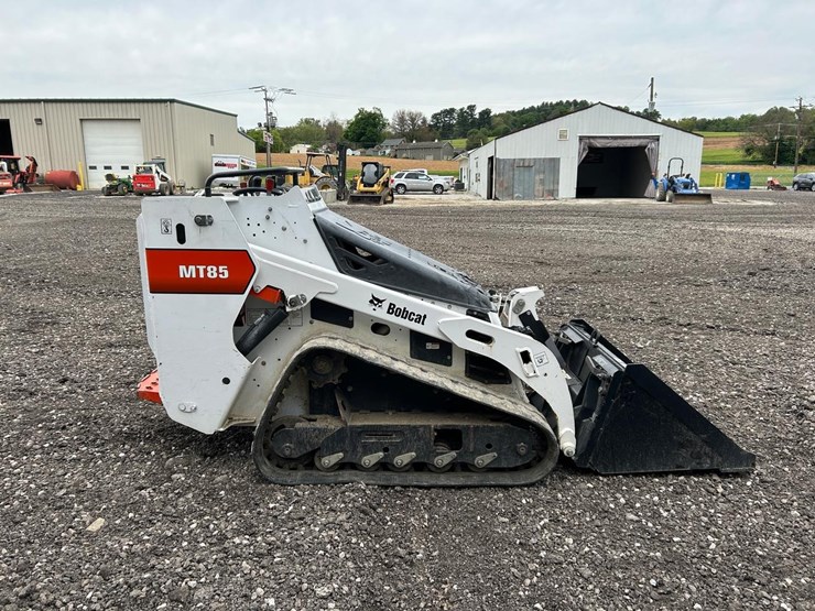 2020-bobcat-mt85-image-5