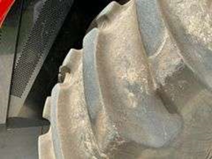 2012-case-ih-6130-image-40