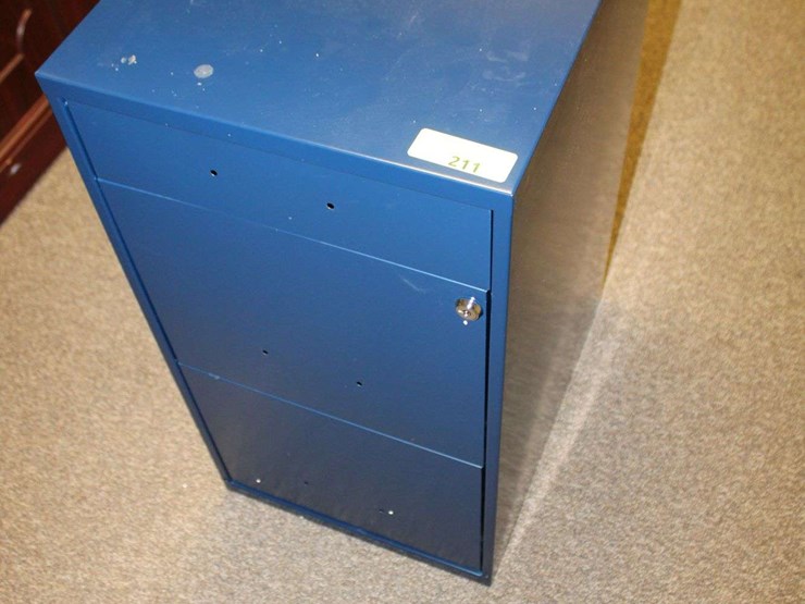 small-medal-three-drawer-file-cabinet-image-2