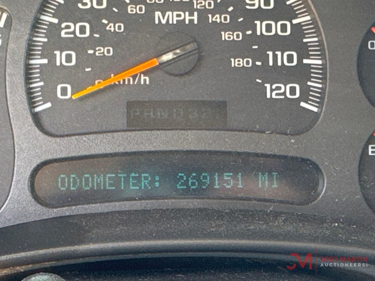 2004-gmc-sierra-1500-image-33