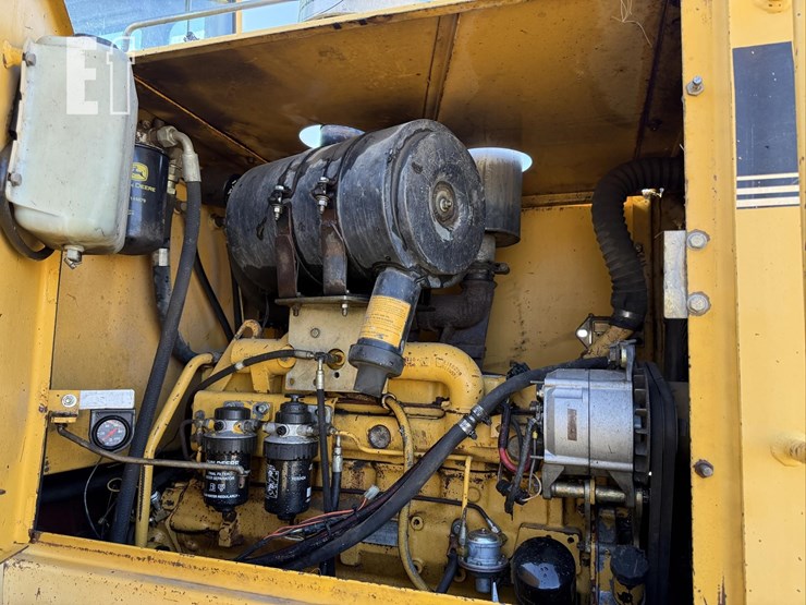 1997-deere-544g-image-29