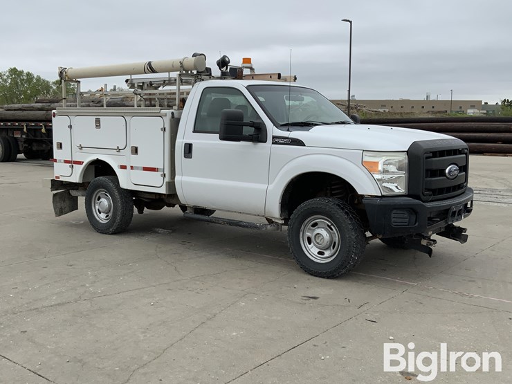 2012-ford-f250-xl-image-3