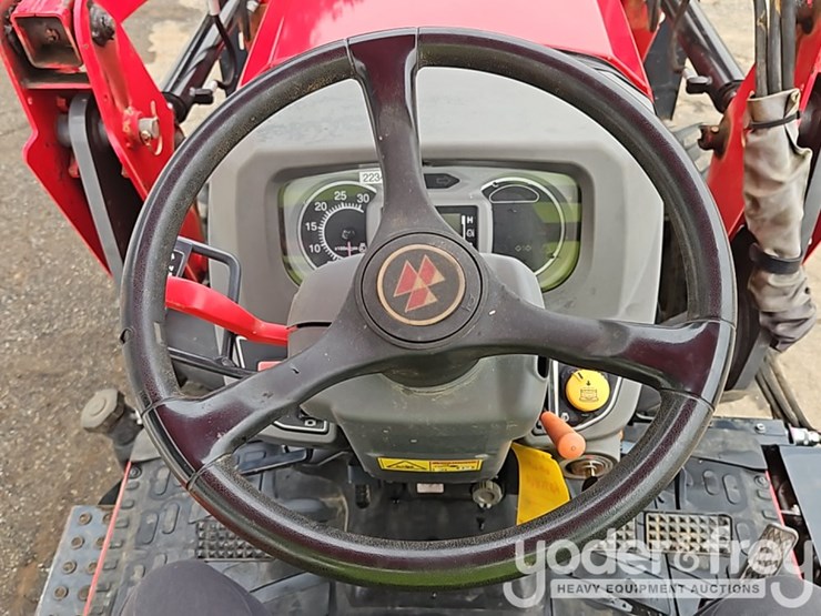 2014-massey-ferguson-1749-image-45