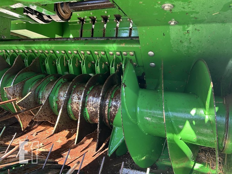 2016-john-deere-l340-image-57