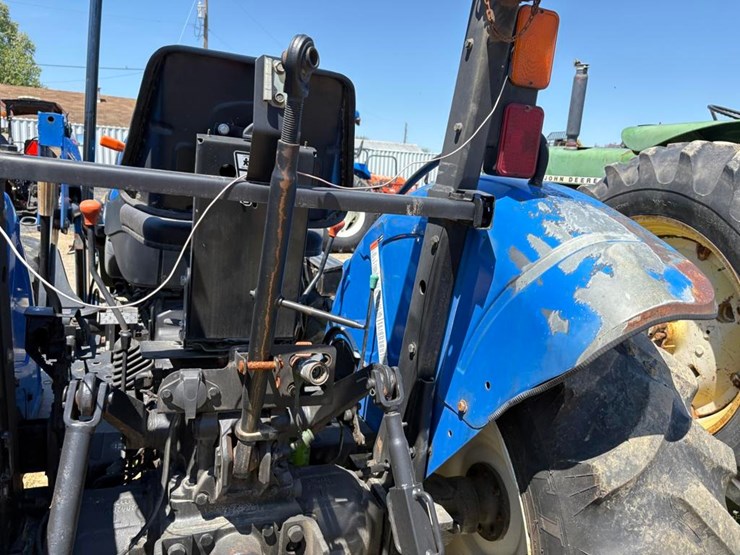 new-holland-45-image-16