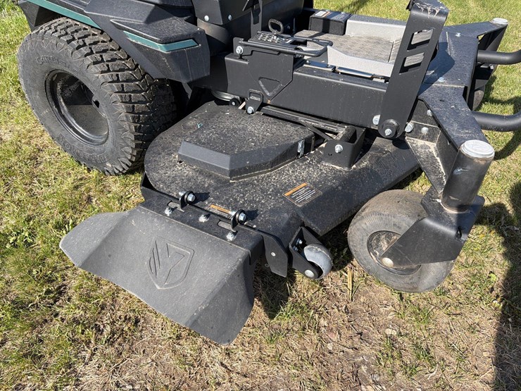 yakta-yxr910-zero-turn-lawnmower--1-owner-image-10
