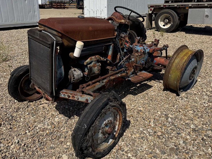 ford-850-image-2