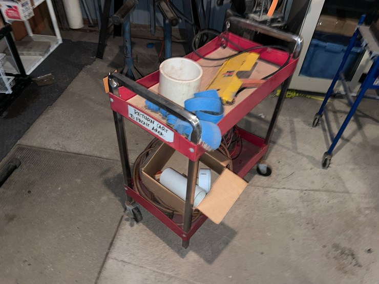 #7043-•-metal-shop-cart-and-contents-image-2
