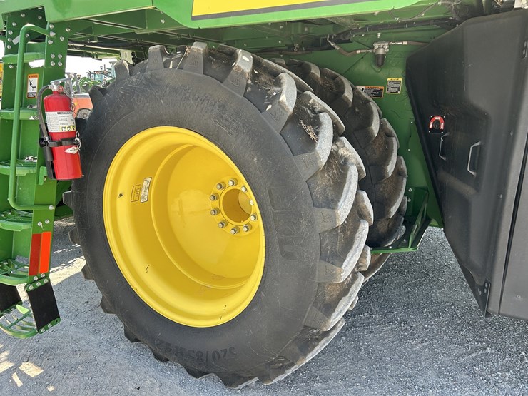 2020-john-deere-cs770-image-9