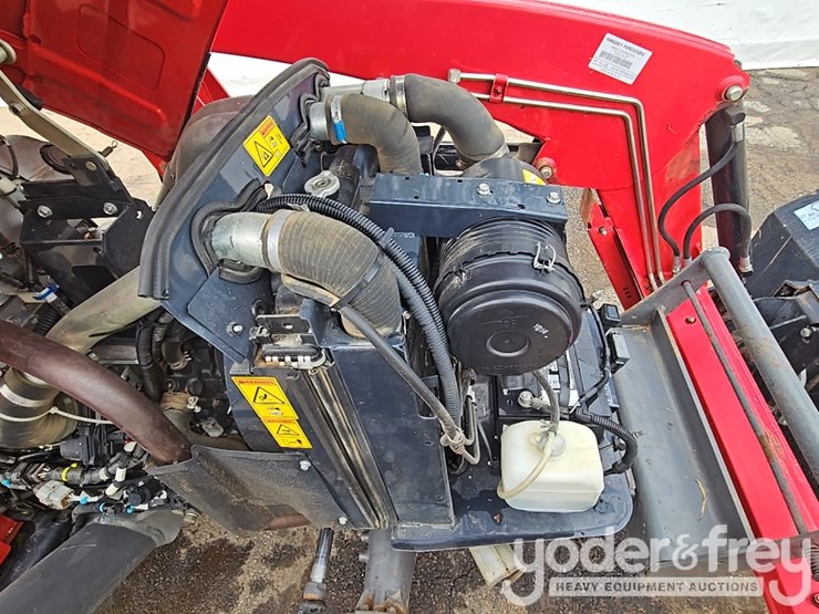 2014-massey-ferguson-1749-image-26